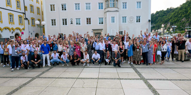 Das MONTANA Team beim Betriebsausflug 2025 in Passau – Gelebter Teamgeist und Engagement für über 800.000 Kunden