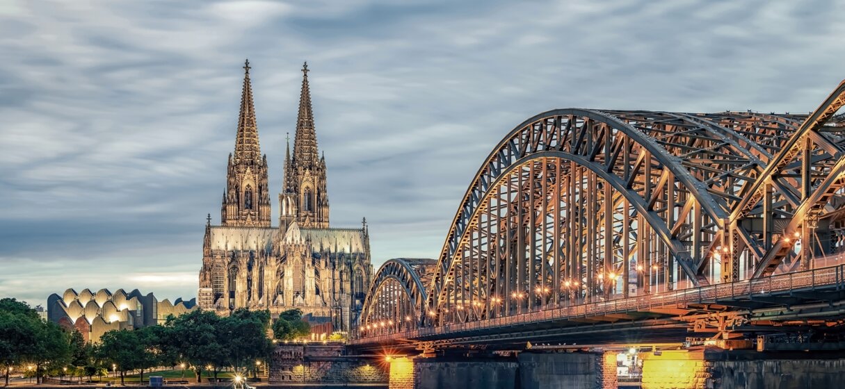 Blick über die Stadt Köln – Strom- und Gastarife von MONTANA für Haushalt und Gewerbe
